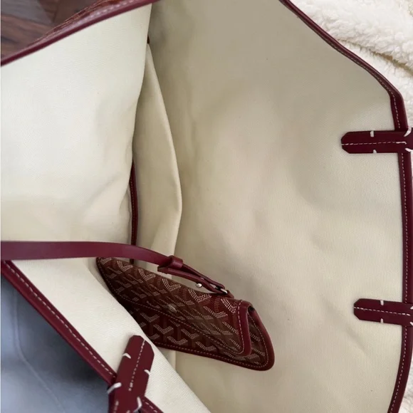 St. Louis GM Inspired Burgundy Tote Bag - Picture 2 of 9